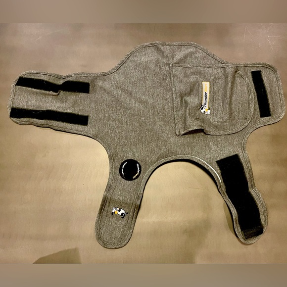 Thundershirt Dog Thundershirt For Dogs Like New Condition Size